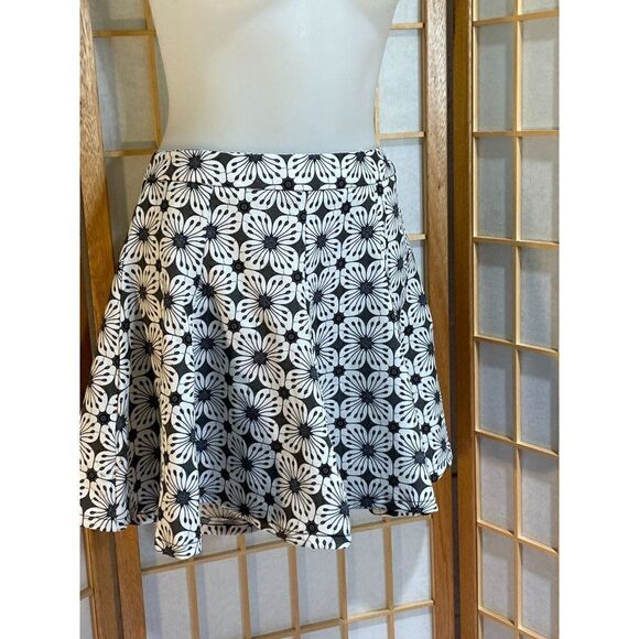 Lush Sm Floral Skater Skirt - Picture 1 of 8